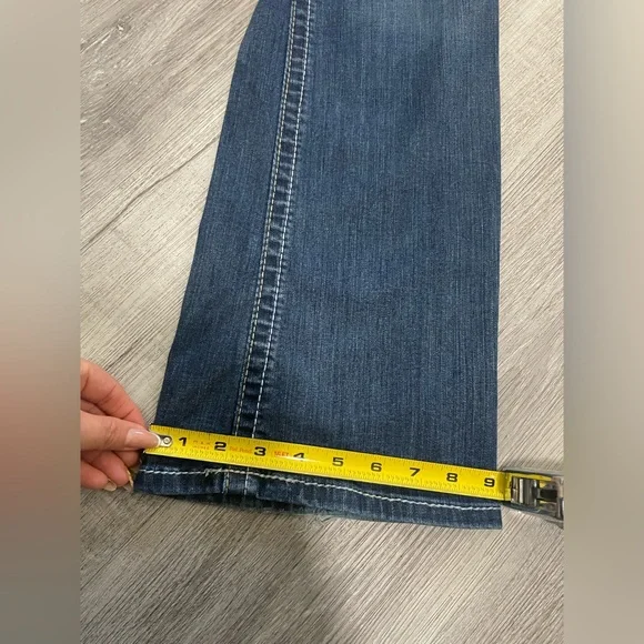 Ariat Women's ๐ข๐Blue Boot Cut Jeans with Stylish Stitching, size 28 (EUC$ - Picture 12 of 14